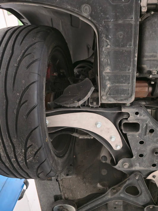Wishbone strengthening braces for i20N