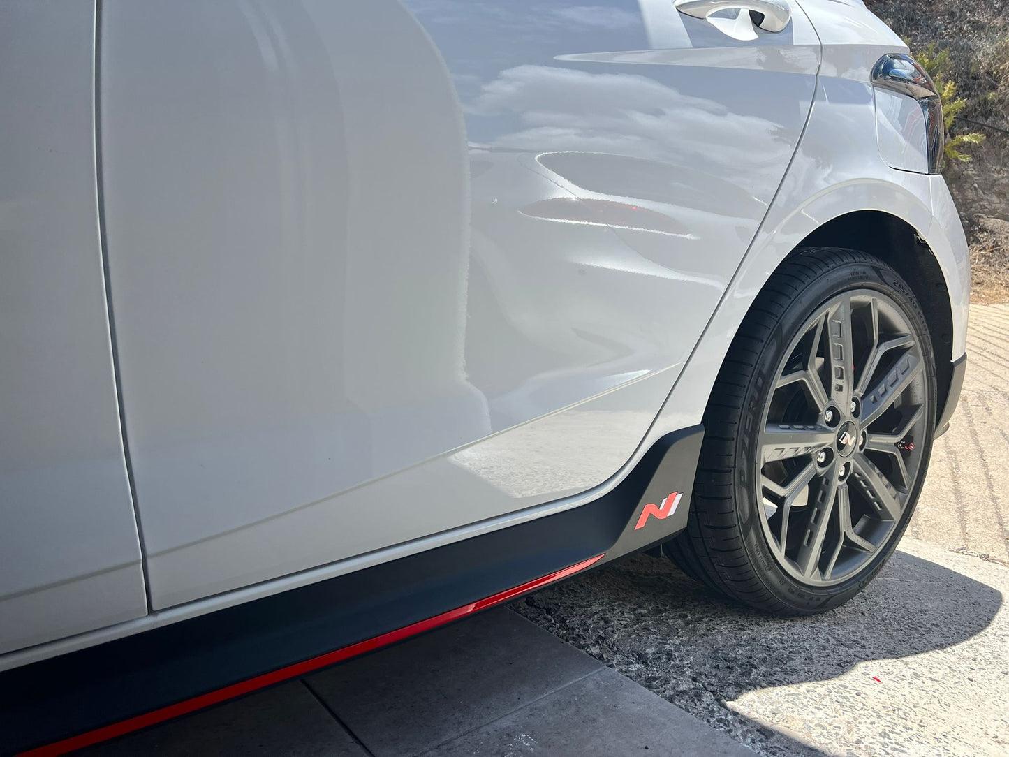 Auslassventil-Steuerknopf, Schürze und Kotflügelaufkleberpaket für i20N